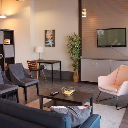 Suite #B, Industrial Styling, Ac Халифакс Екстериор снимка