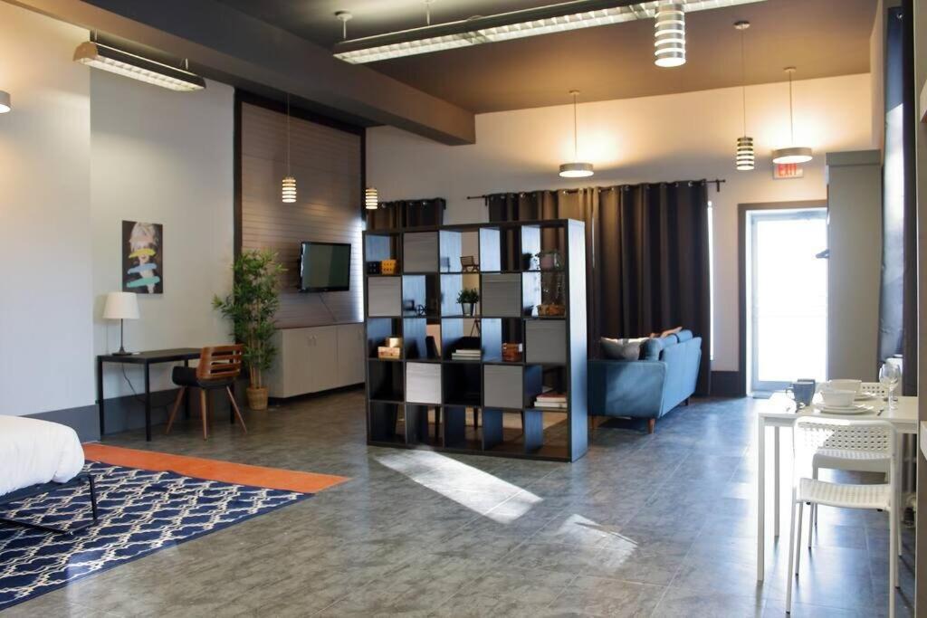 Suite #B, Industrial Styling, Ac Халифакс Екстериор снимка